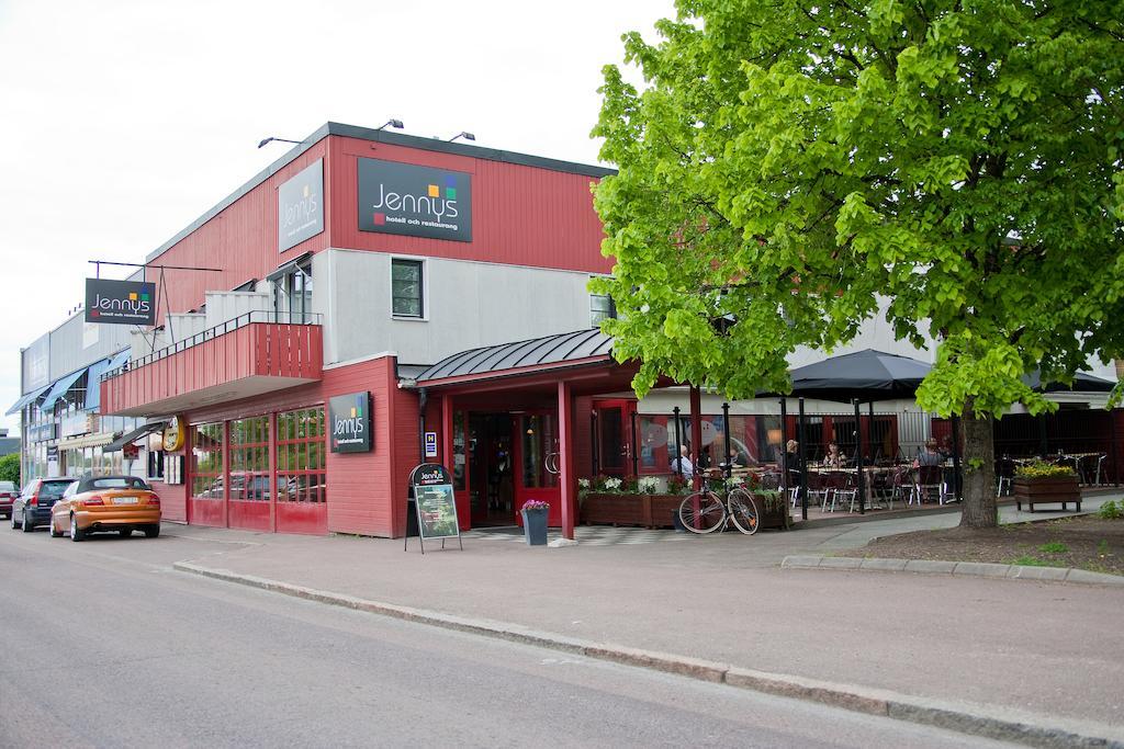Jennys Hotell Och Restaurang Arvika Dış mekan fotoğraf