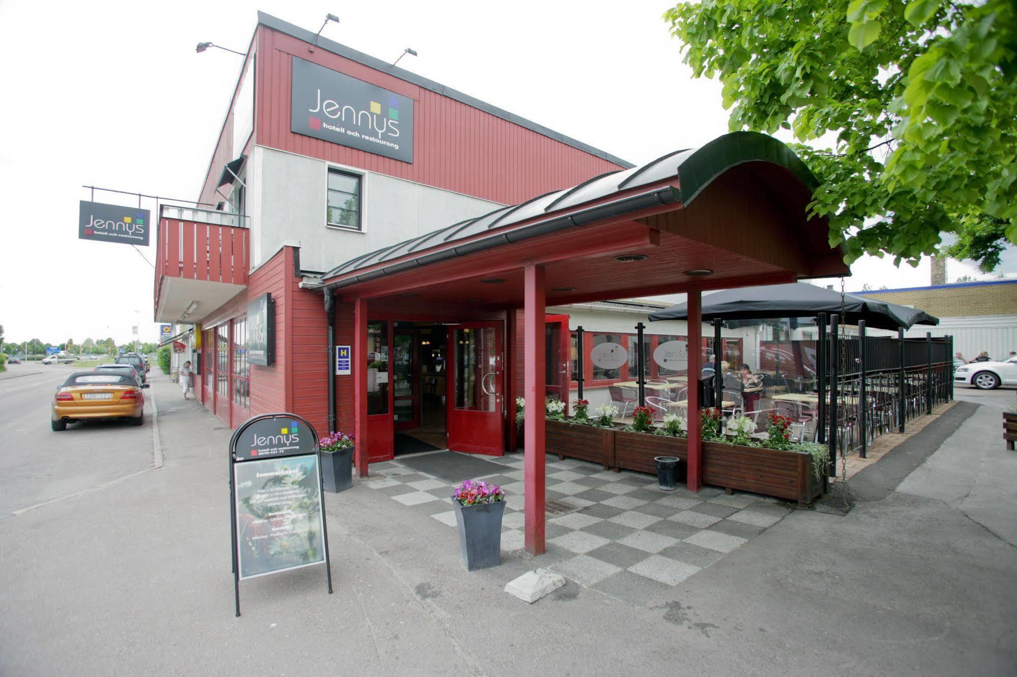 Jennys Hotell Och Restaurang Arvika Dış mekan fotoğraf