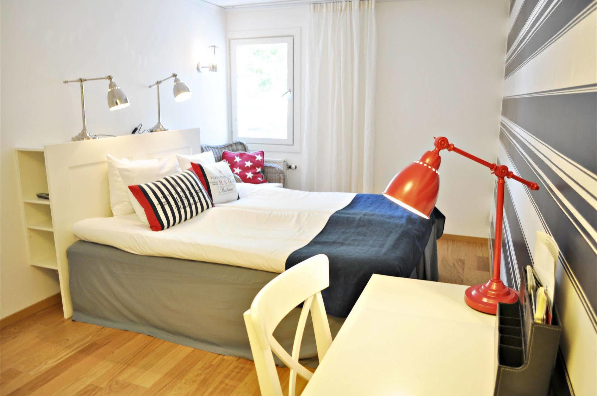 Jennys Hotell Och Restaurang Arvika Dış mekan fotoğraf